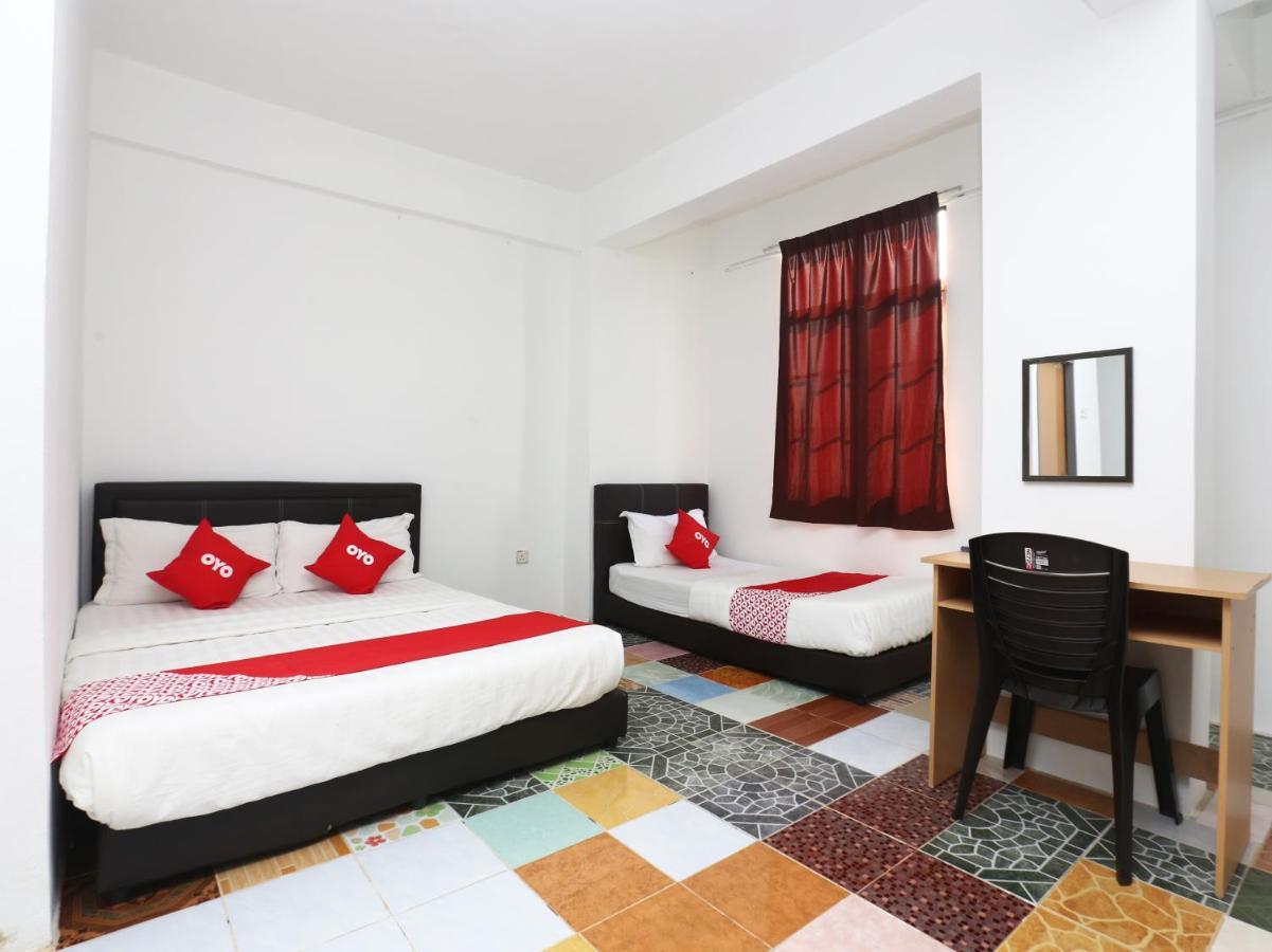 Kb Rest Inn-Family Triple Kota Bharu Exterior photo